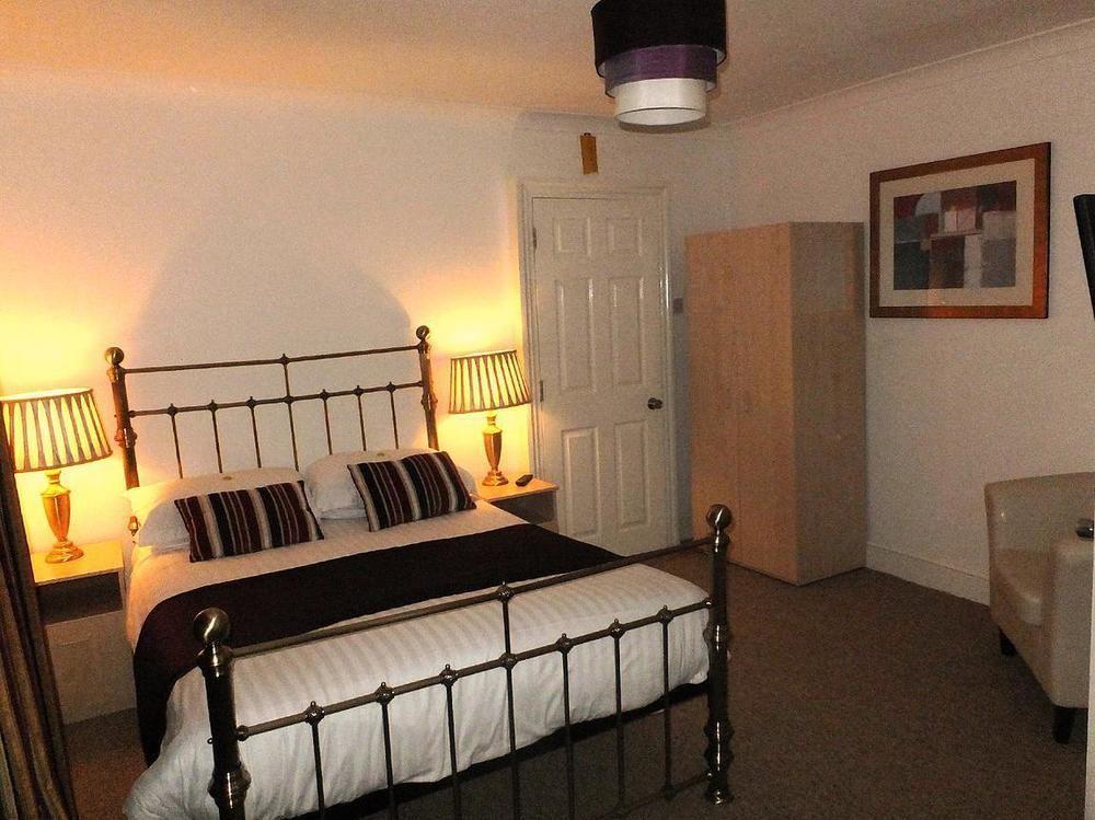 Jessamine House Hotel Gravesend Buitenkant foto