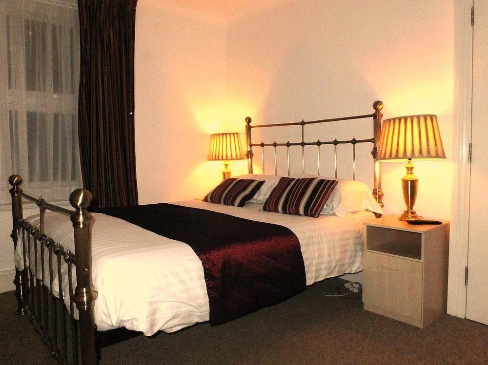 Jessamine House Hotel Gravesend Buitenkant foto